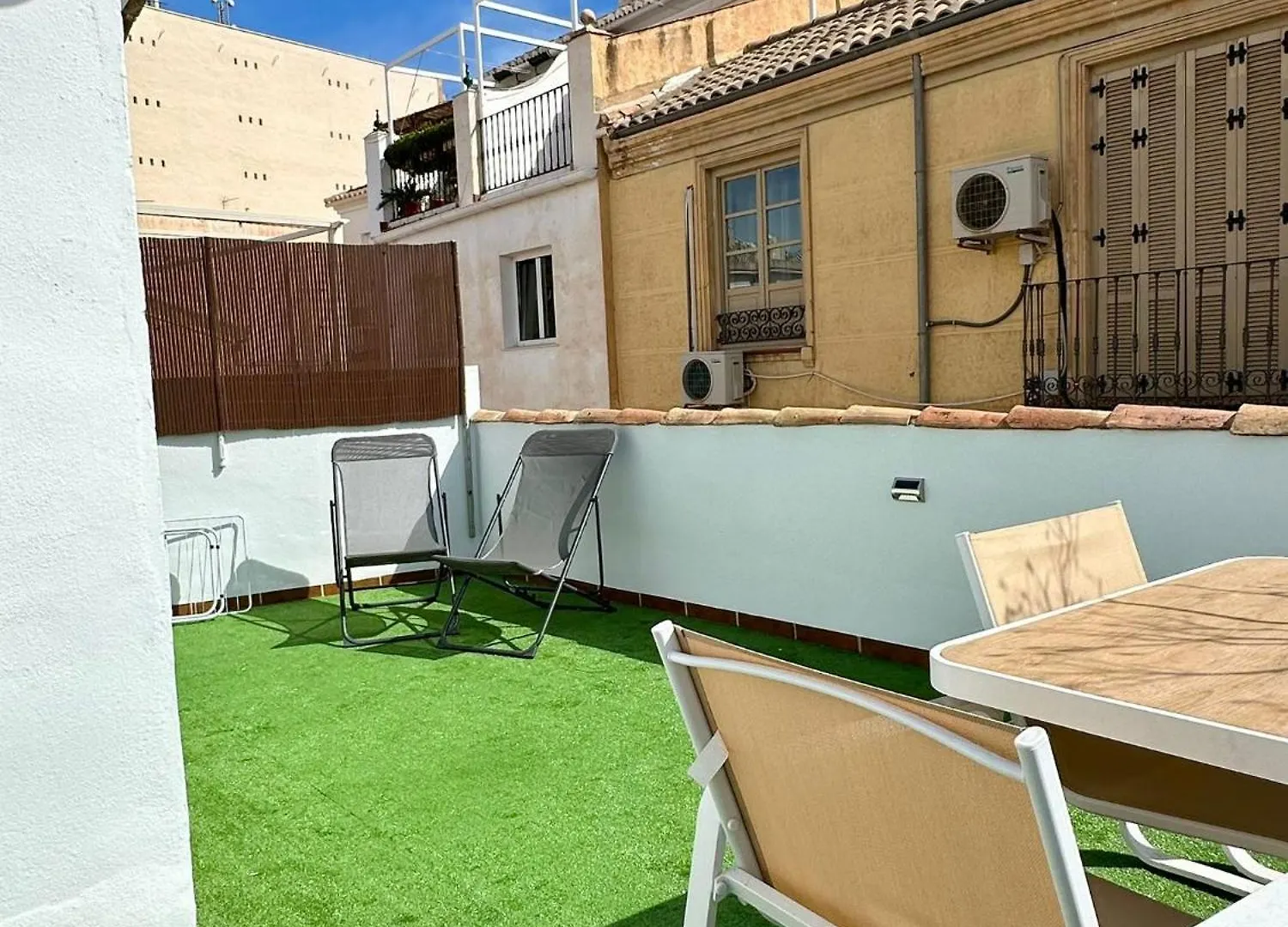 Apartamento Con Solarium En Malaga Centro